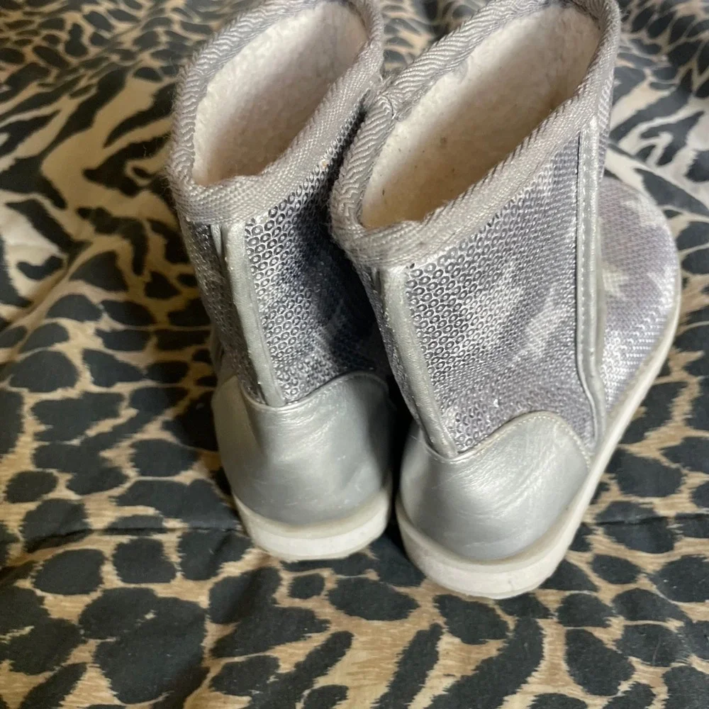 Girls Silver Sequin Boots, Sparkly‎ Winter Boots, Toddler Kids Size 2